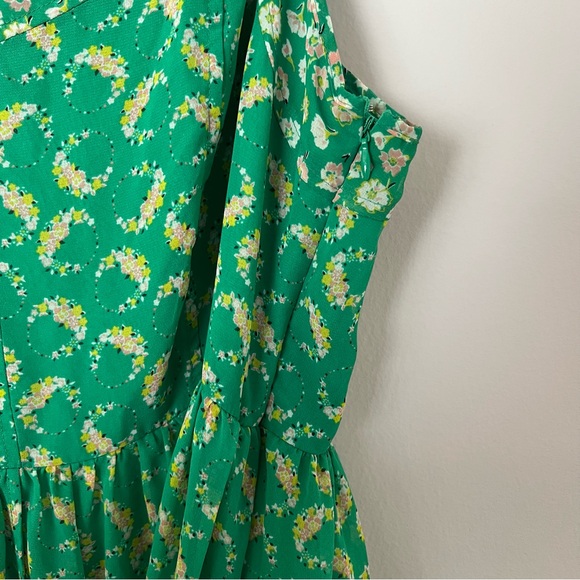 Super Cute Floral Ruffle Floral Dress - Picture 7 of 14